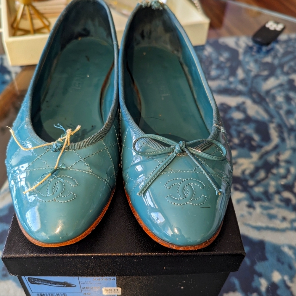 Chanel Peacock Ballet Flats sz 40